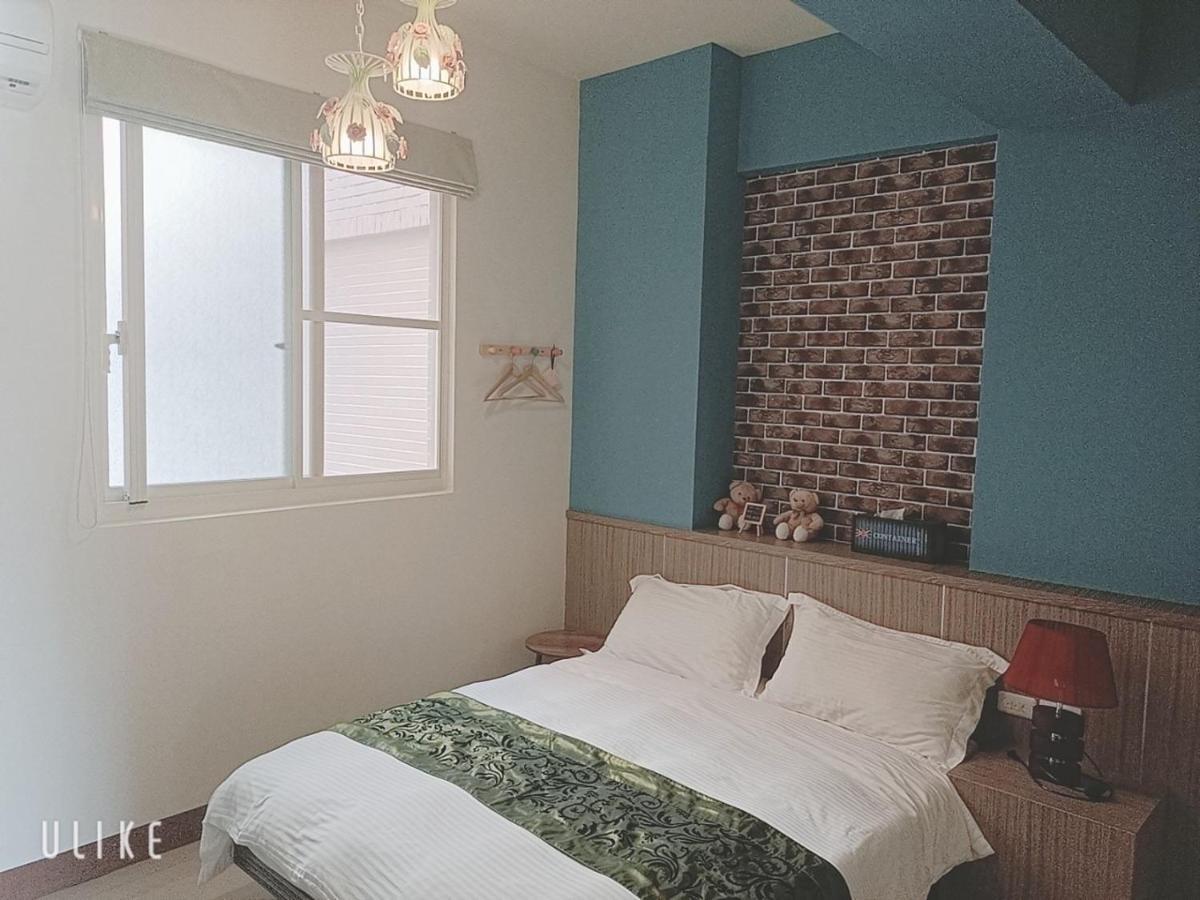 Happy Life B&B Donggang Bagian luar foto