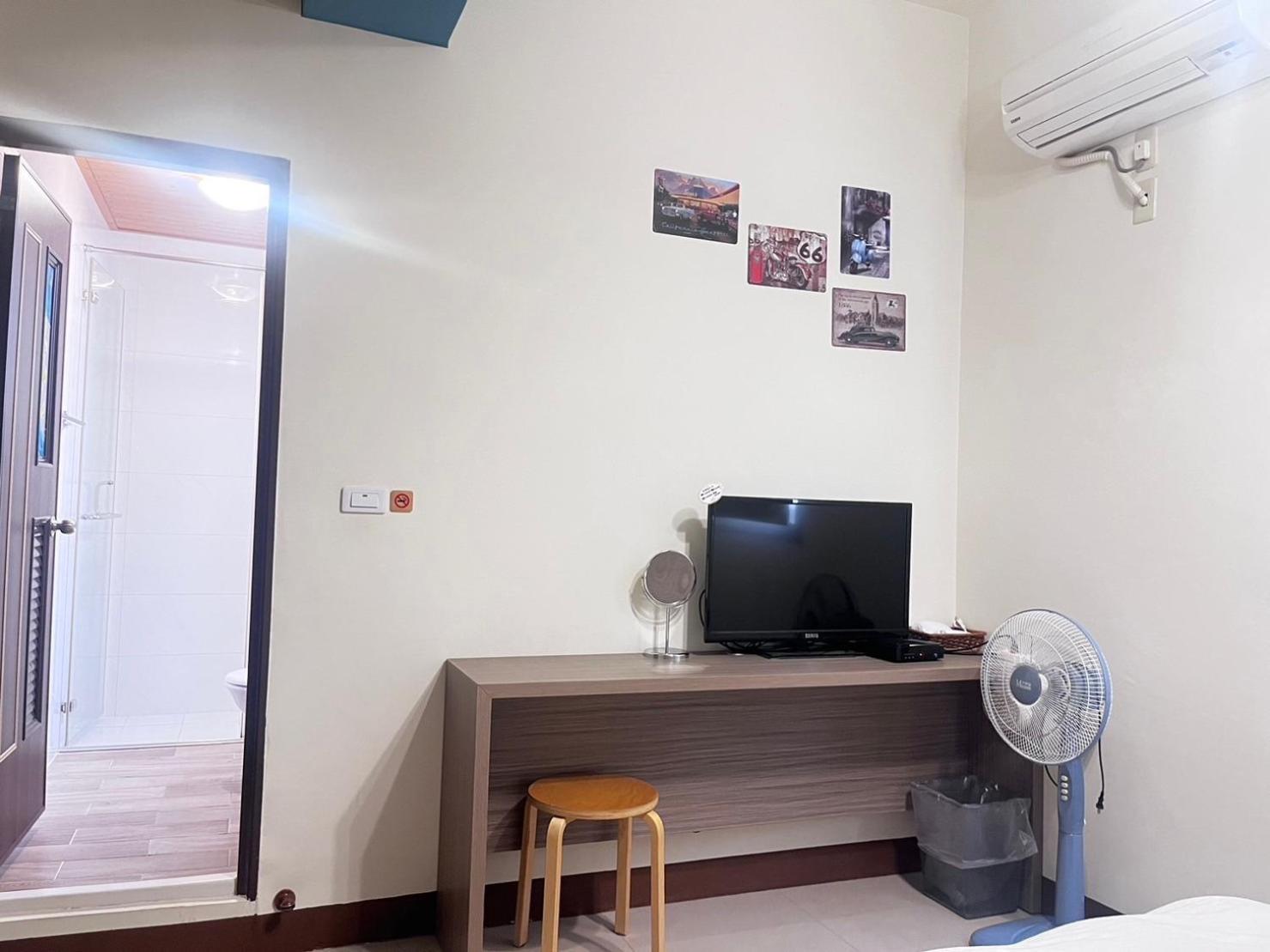 Happy Life B&B Donggang Bagian luar foto